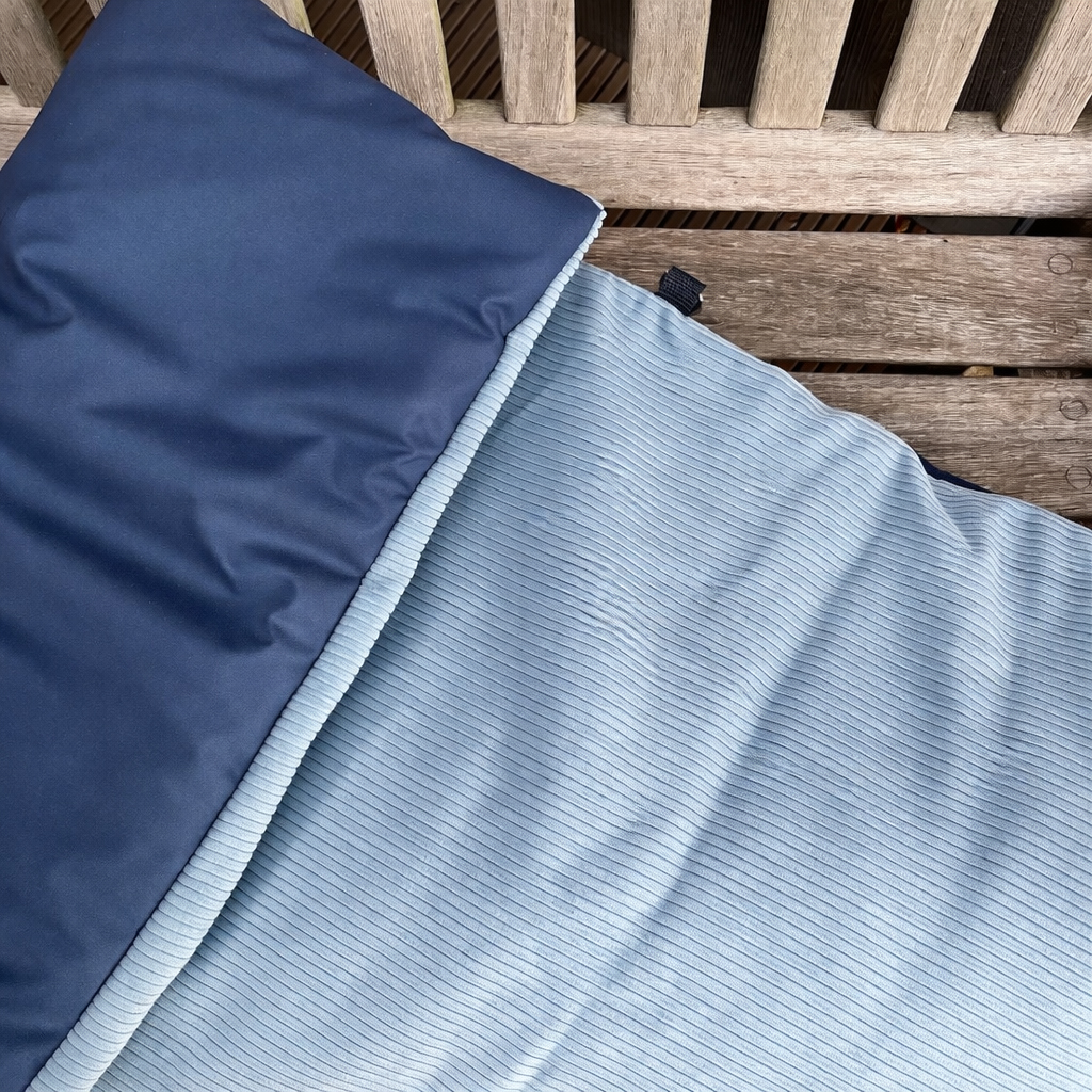 Hundedecke To Go marine, 75x100cm, Einzelstück, sofort lieferbar – Bild 2